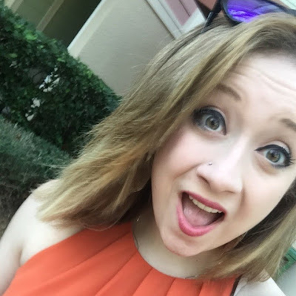 Meet your Posher, Stephanie